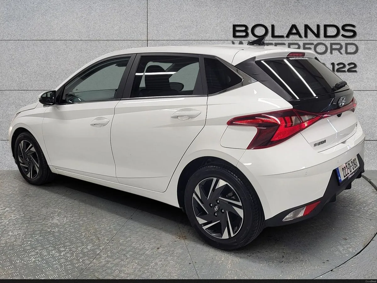 Hyundai i20 Deluxe Plus Auto Finance From €74 per - Image 3