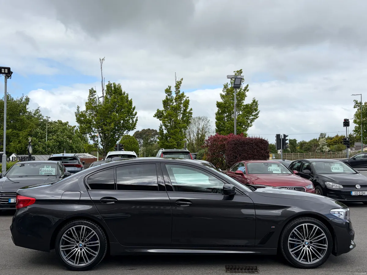 201 BMW 530 M-Sport *Low Kils* - Image 4