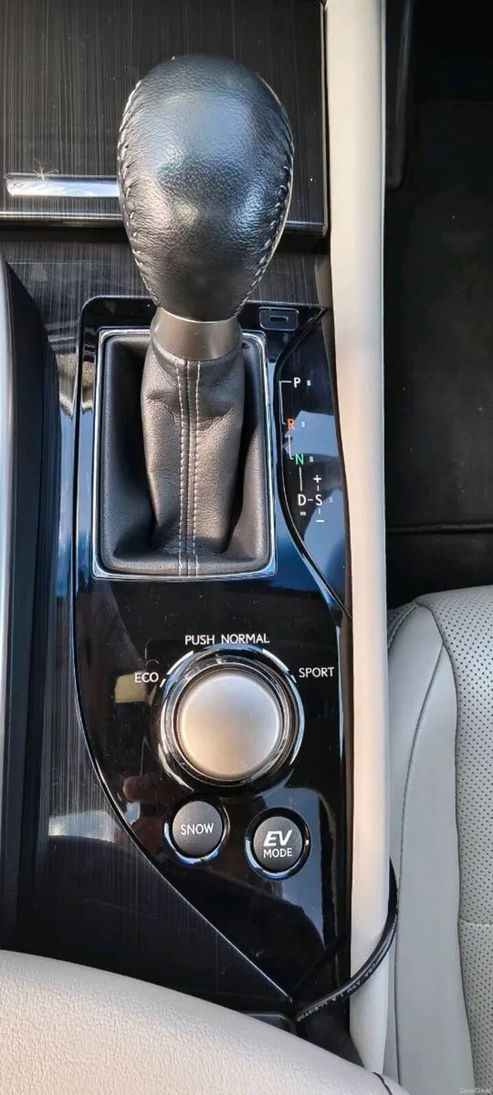 Lexsus GS 300H LUXURY VVT-I - Image 5