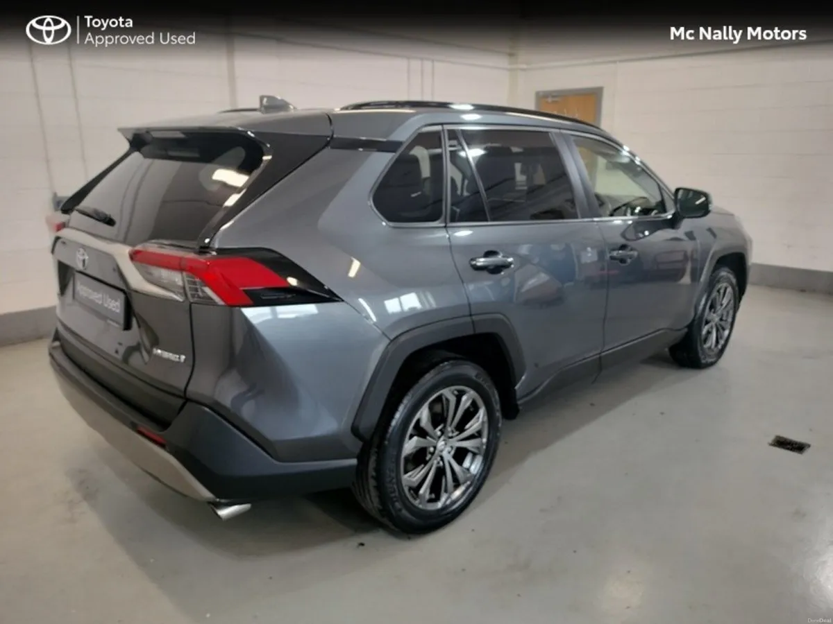 Toyota RAV4 HYBRID SOL LEATHER HEATED SEATS - Image 3