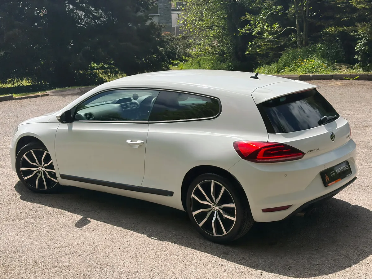 2015 VOLKSWAGEN SCIROCCO AUTOMATIC SPORT 2.0TDI - Image 6