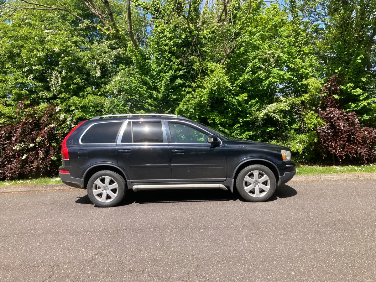 2011 Volvo XC90 2.4 Diesel Very High Spec - Image 2