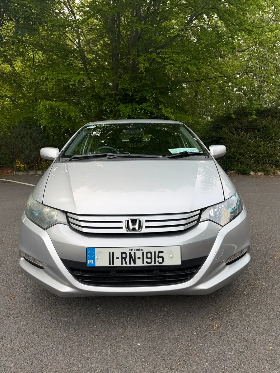 2011 Honda Inisght - Image 2