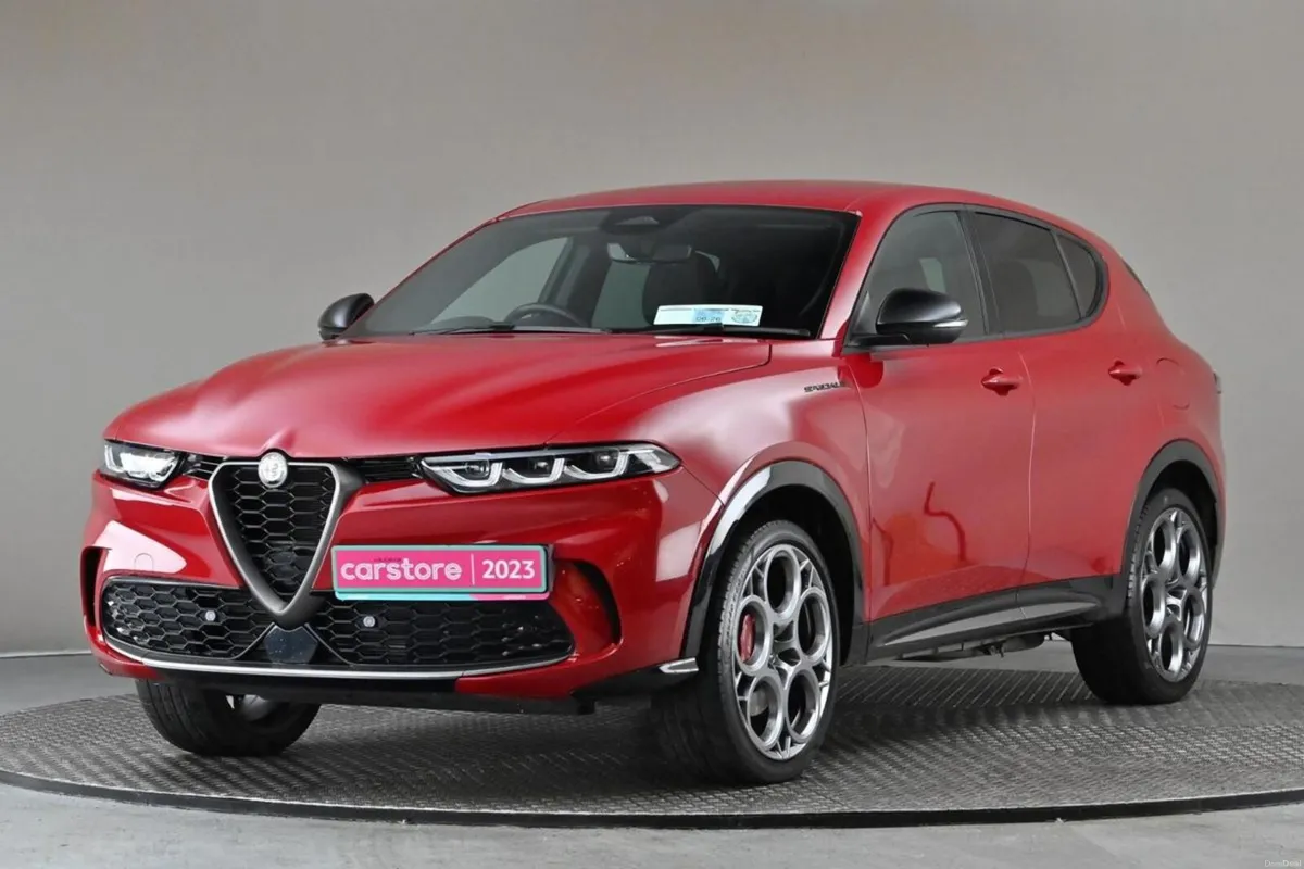 Alfa Romeo Tonale 1.3 SPECIALE 280BHP PHEV AWD - Image 3