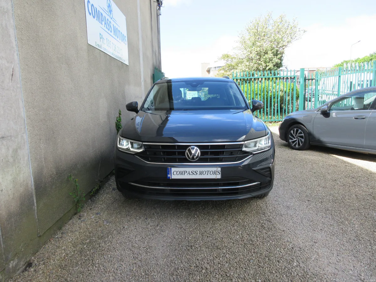 Volkswagen Tiguan 1.4 TSI E-HYBRID AUTOMATIC - Image 2