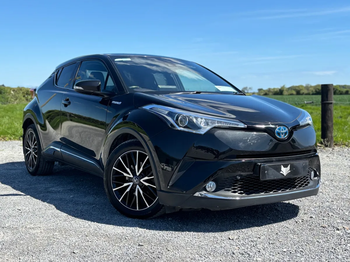 Toyota C-HR 181’ | only 92km | full service histor - Image 1