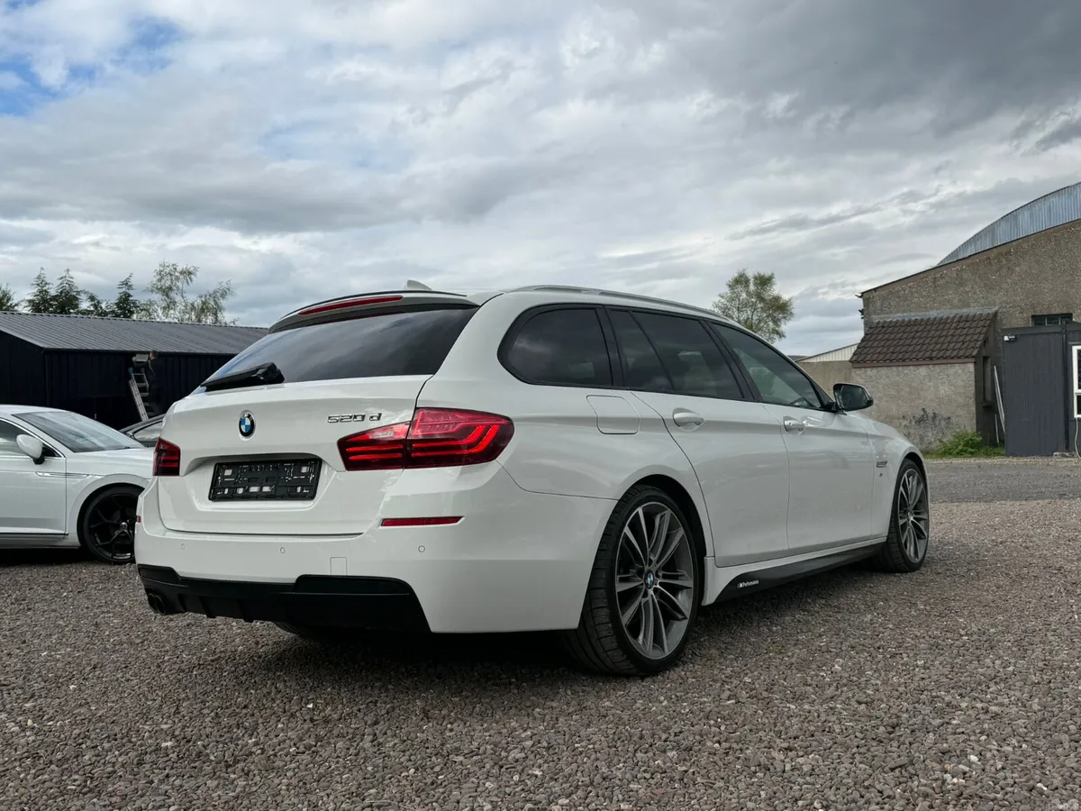 BMW 5-Series 2016, PRICE ON IRISH PLATES - Image 6