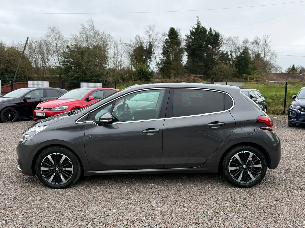Peugeot 208 2019, PRICE ON IRISH PLATES - Image 2