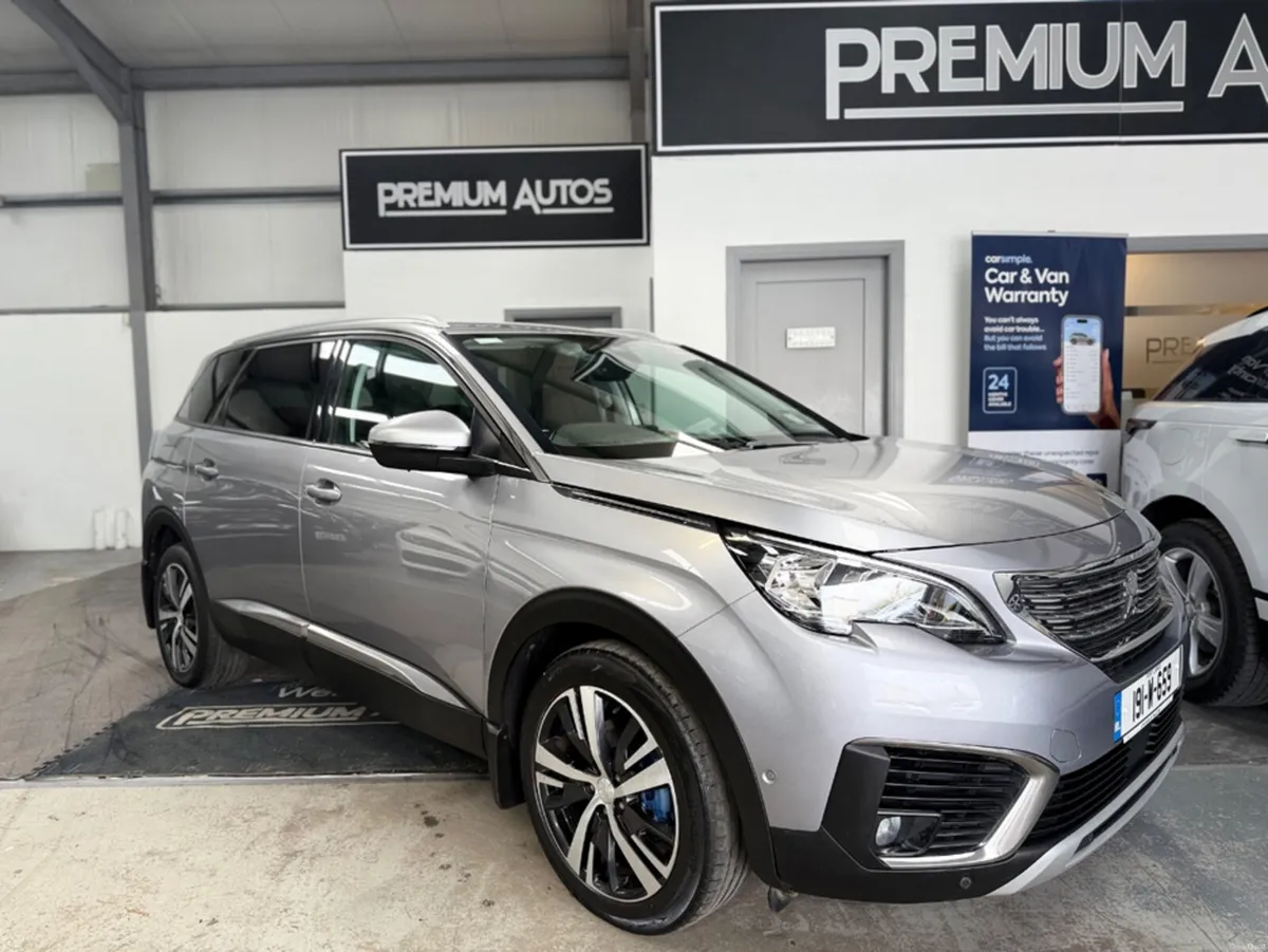 Peugeot 5008 2019. 1.2 ALLURE 7 SEATER - Image 1