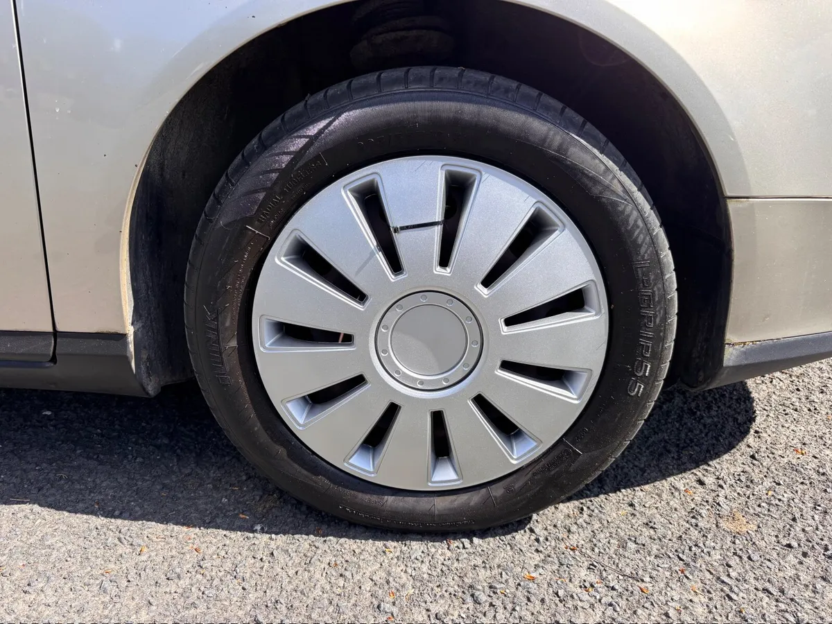 Volkswagen Passat Petrol New NCT 03/27 - Image 3