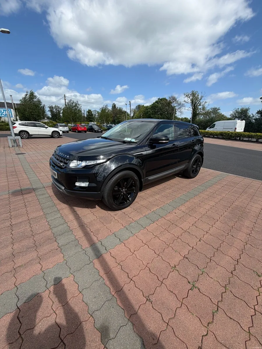 Land Rover evoque 2.2 - Image 2