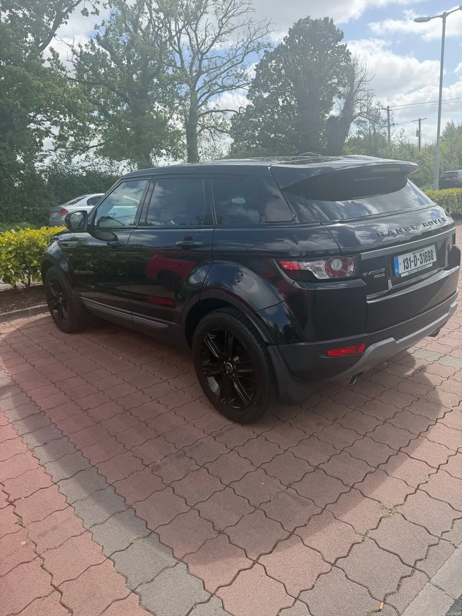 Land Rover evoque 2.2 - Image 4