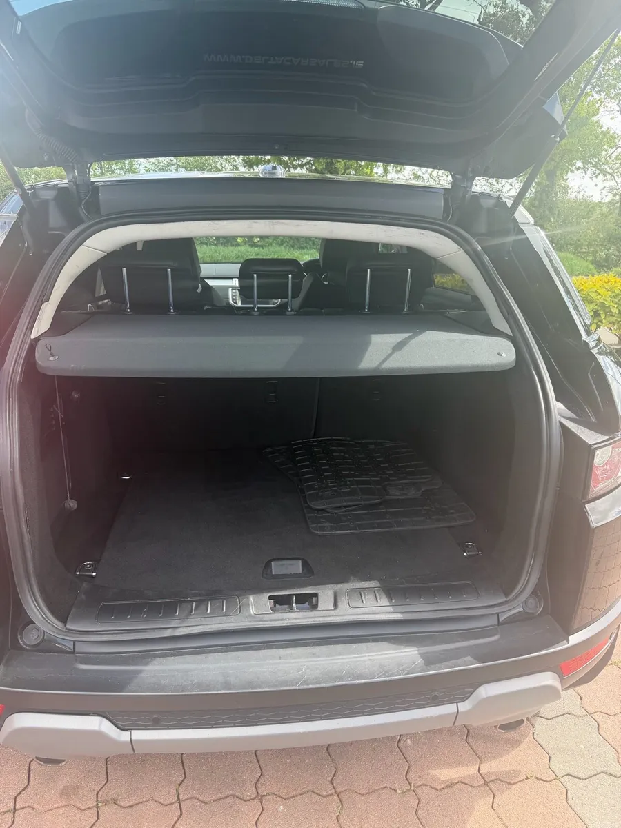 Land Rover evoque 2.2 - Image 6