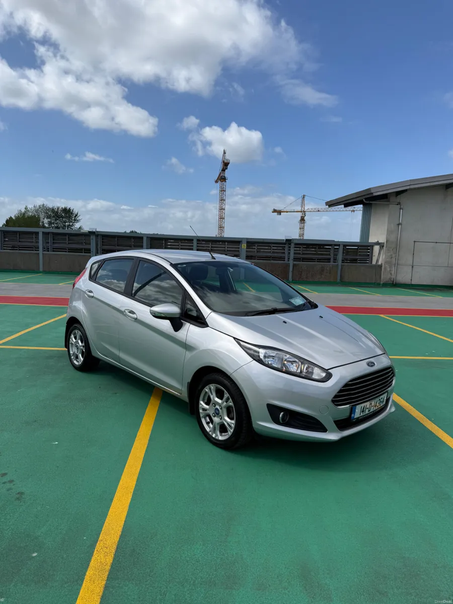 141 Ford Fiesta LOW MILEAGE STARTER CAR - Image 3