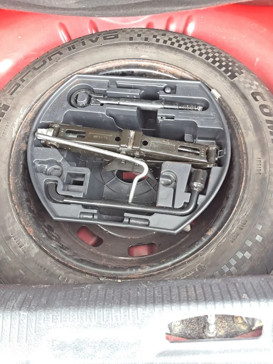 Peugeot 207 2009 - Image 2