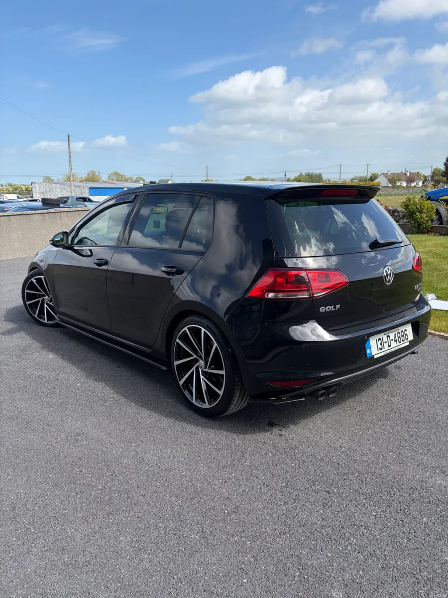 Volkswagen Golf 2013 - Image 3