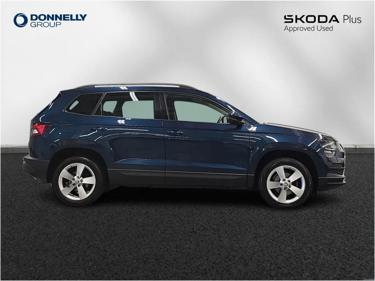 Skoda KAROQ Diesel Estate SE - Image 4