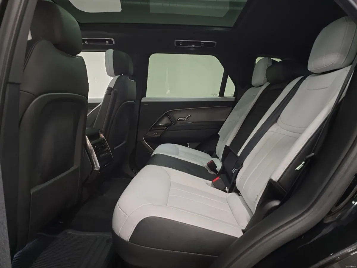 Land Rover Range Rover Sport Diesel Estate Dynamic - Image 4
