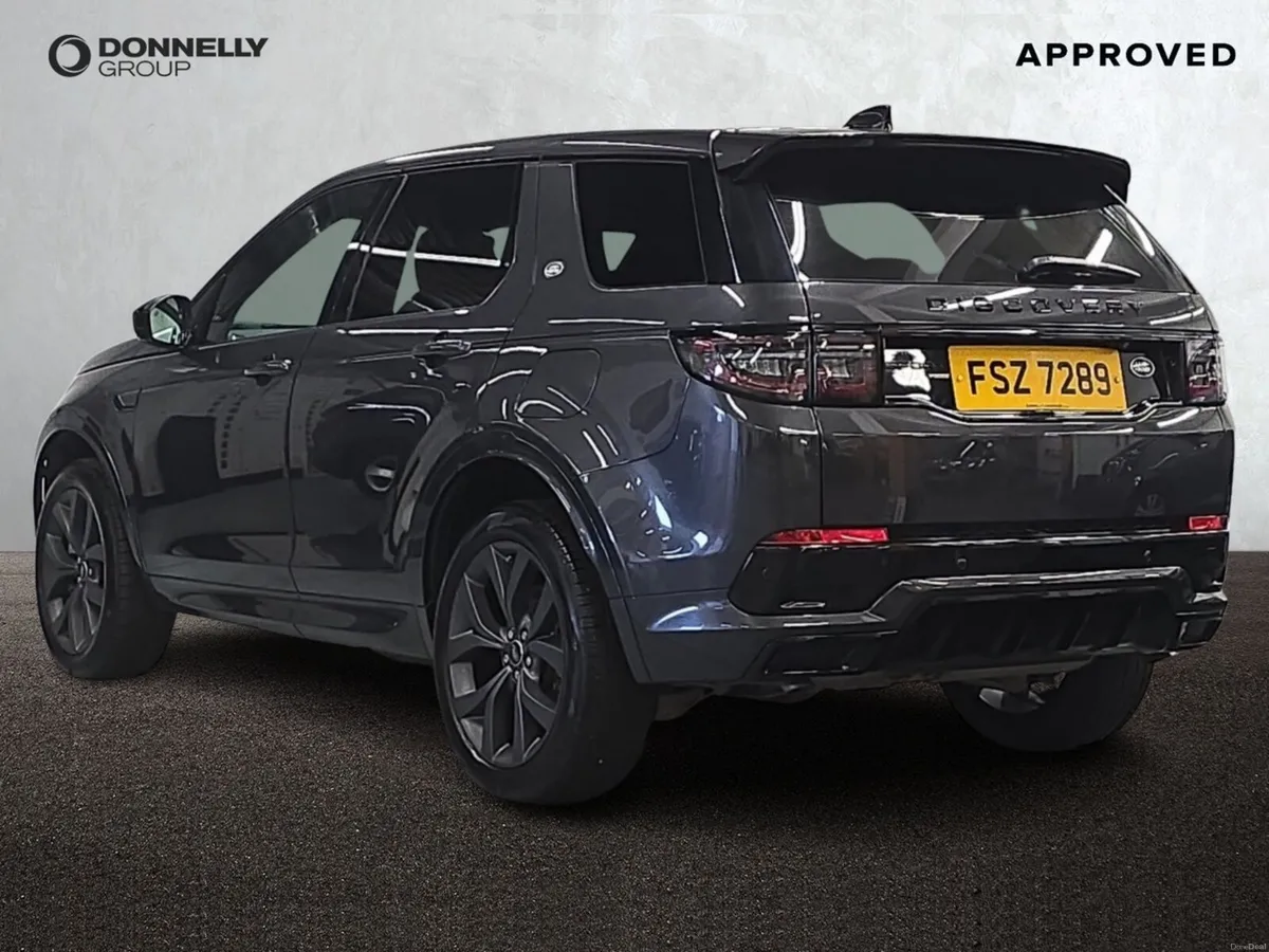 Land Rover Discovery Sport Sw R-Dynamic SE - Image 2