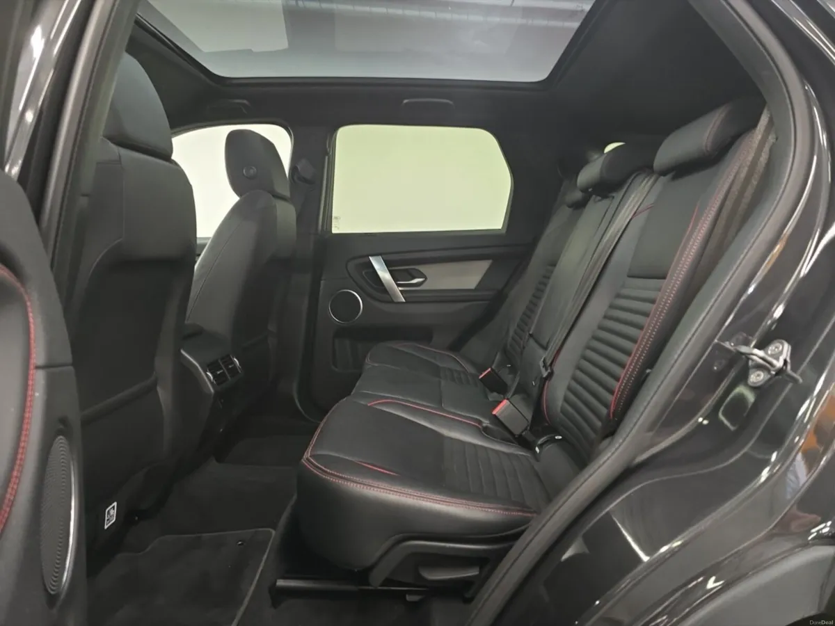 Land Rover Discovery Sport Sw R-Dynamic SE - Image 4