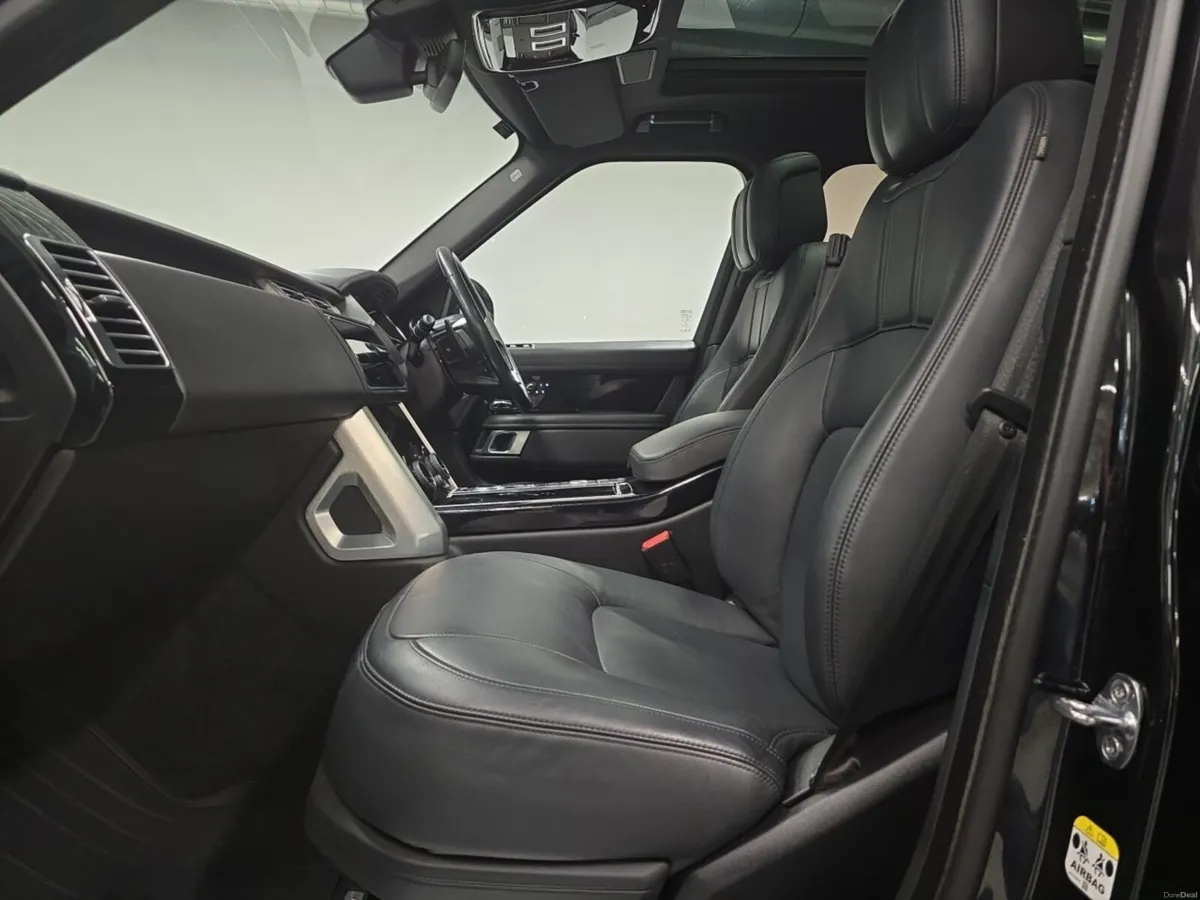 Land Rover Range Rover Diesel Estate Vogue SE - Image 3