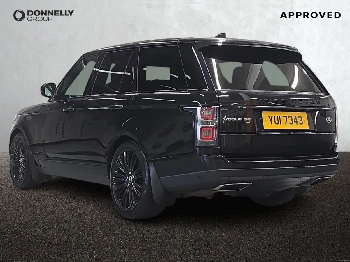 Land Rover Range Rover Diesel Estate Vogue SE - Image 2