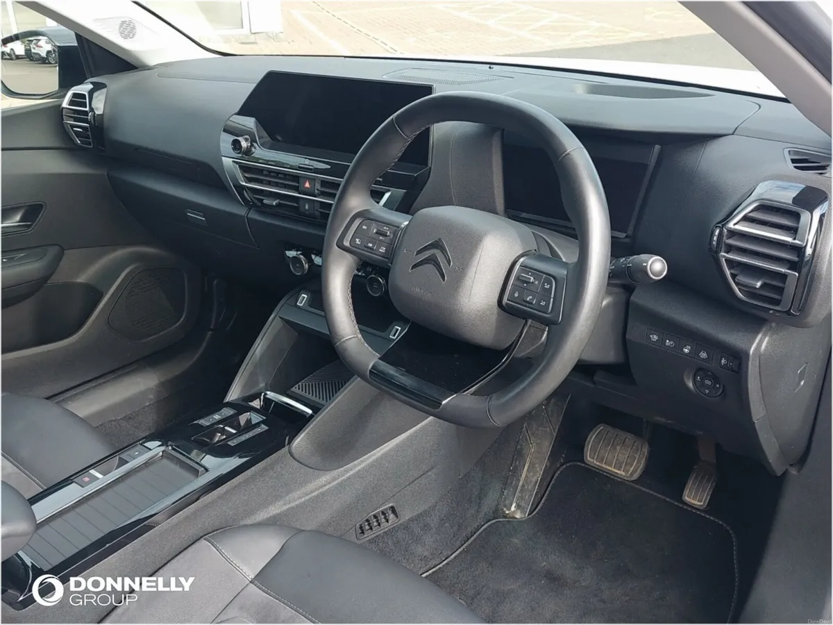 Citroen C4 E- Electric Hatchback Shine Plus - Image 4