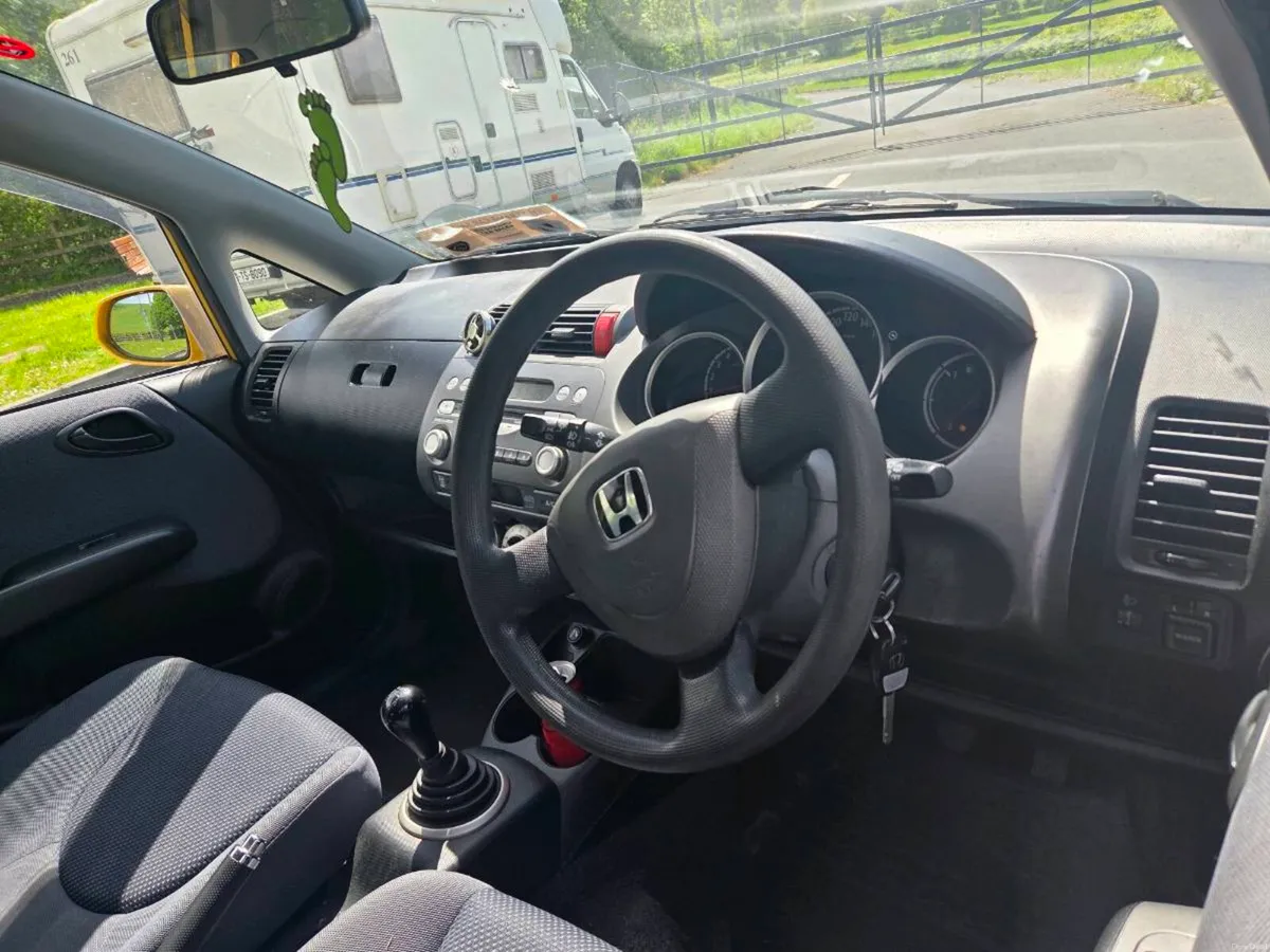 06 Honda jazz new test low miles - Image 2