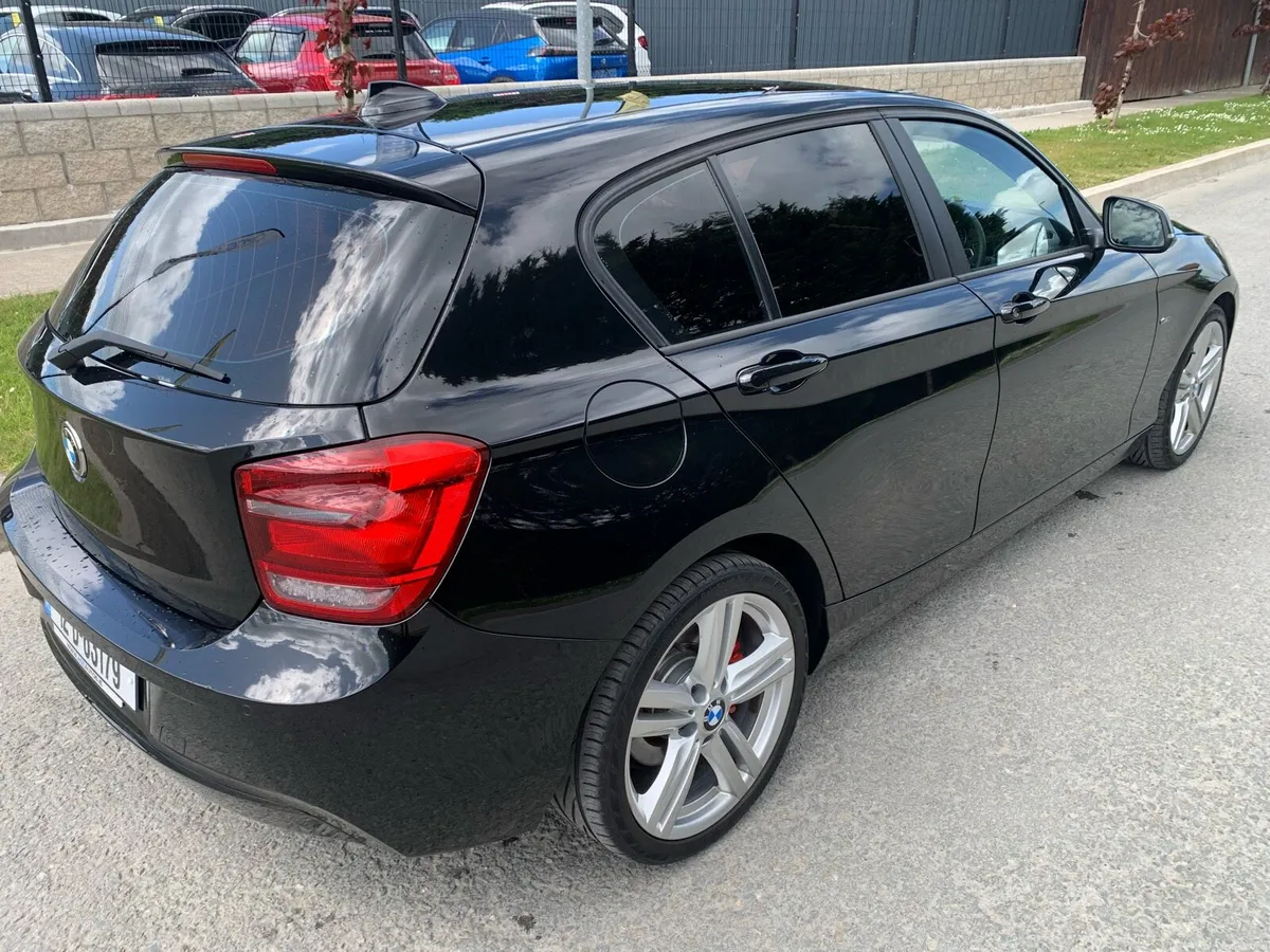2012 BMW 1 series automatic, Nctd 12/26, tax 5/26 - Image 4