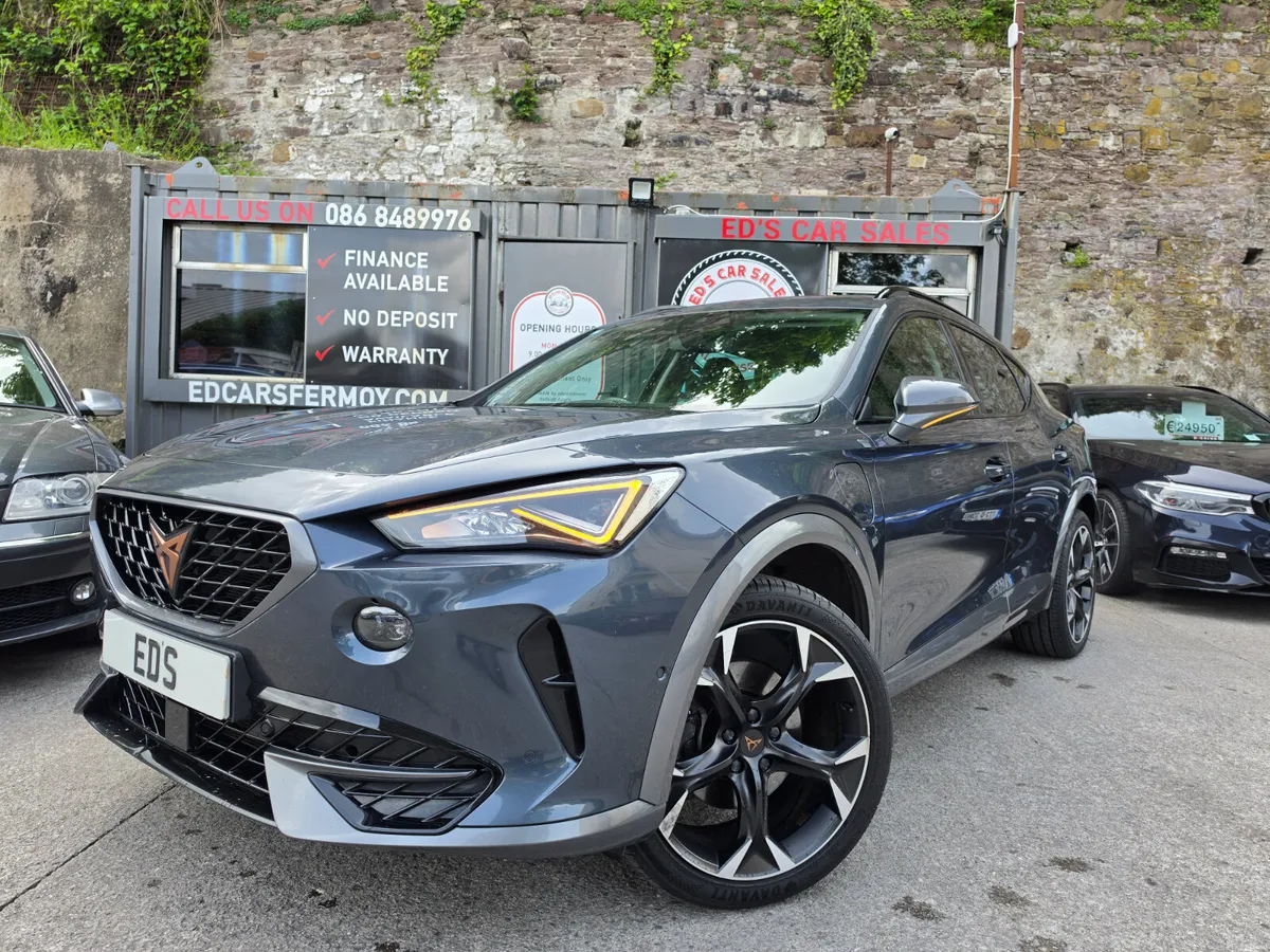 Cupra Formentor 1.4 Petrol Plug In Hybrid 2023 - Image 4