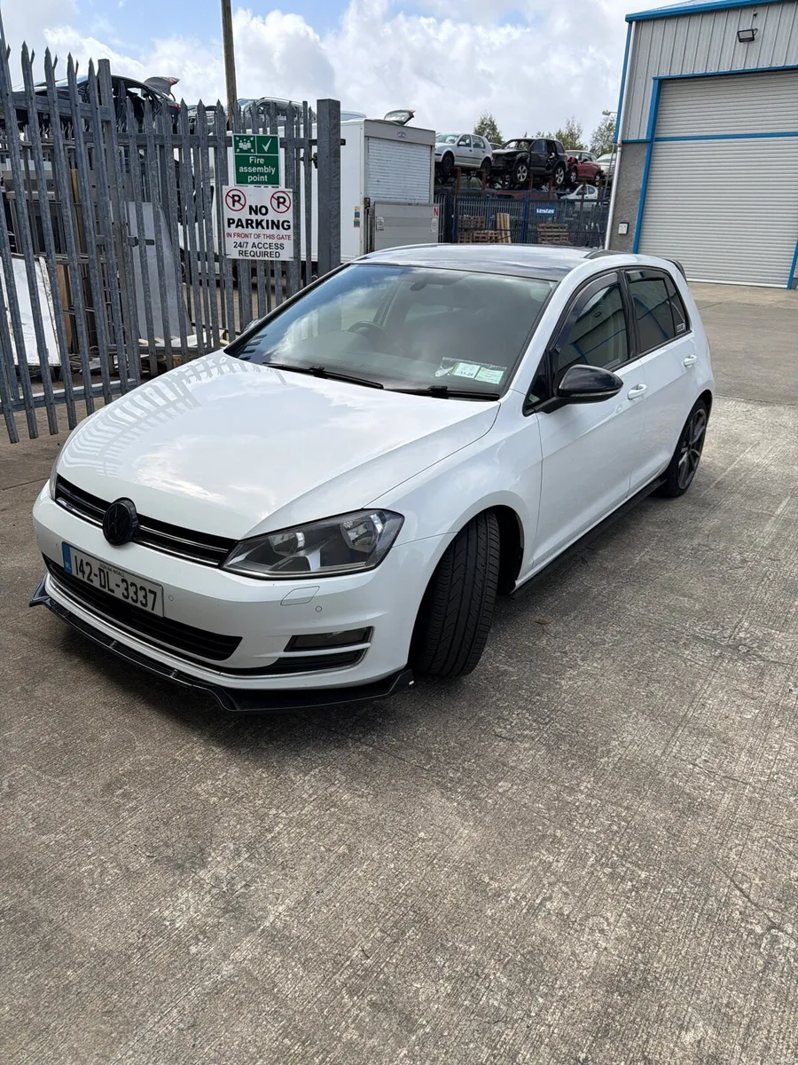 Volkswagen Golf - Image 1