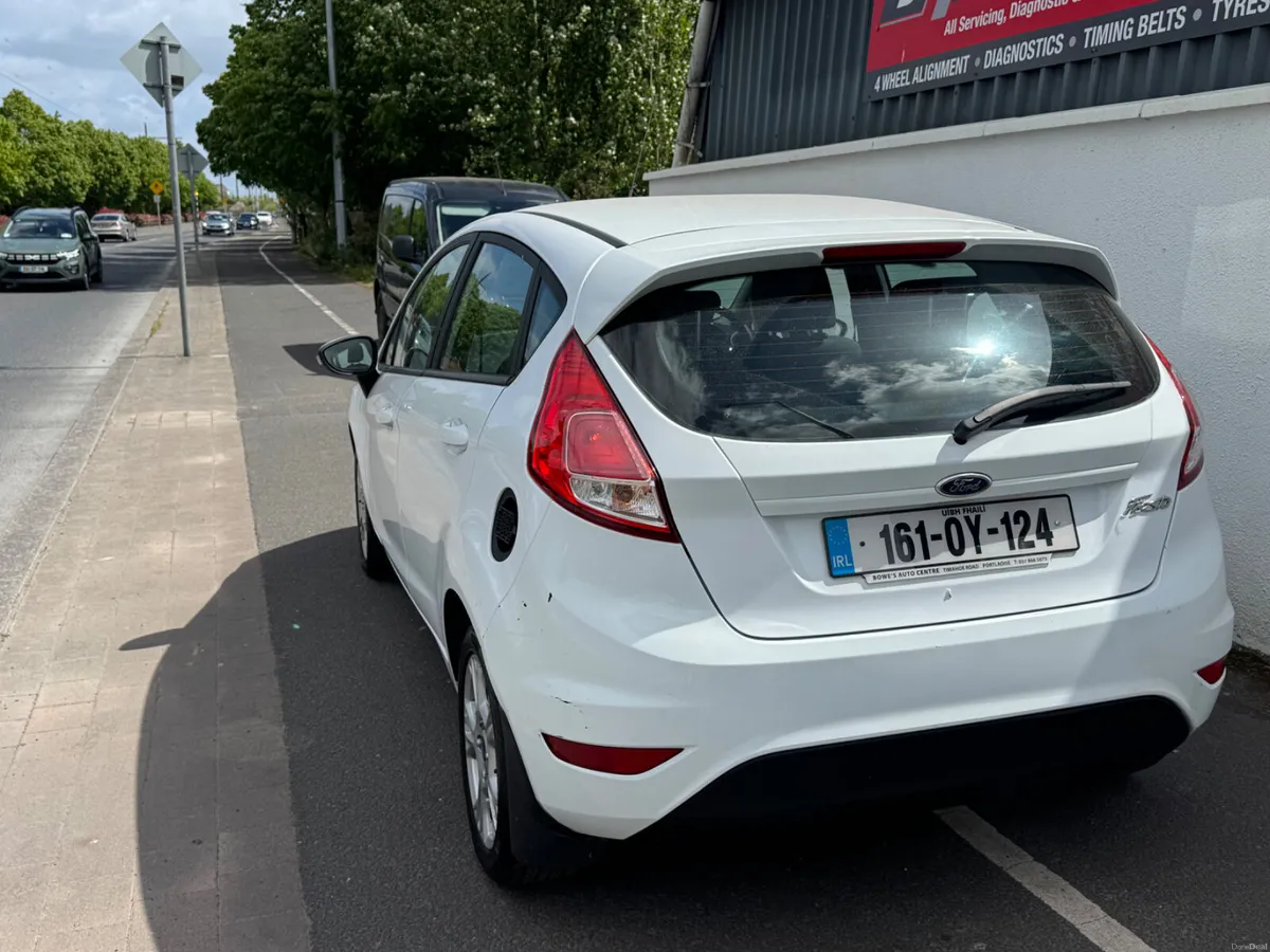 Ford Fiesta 2016 - Image 4