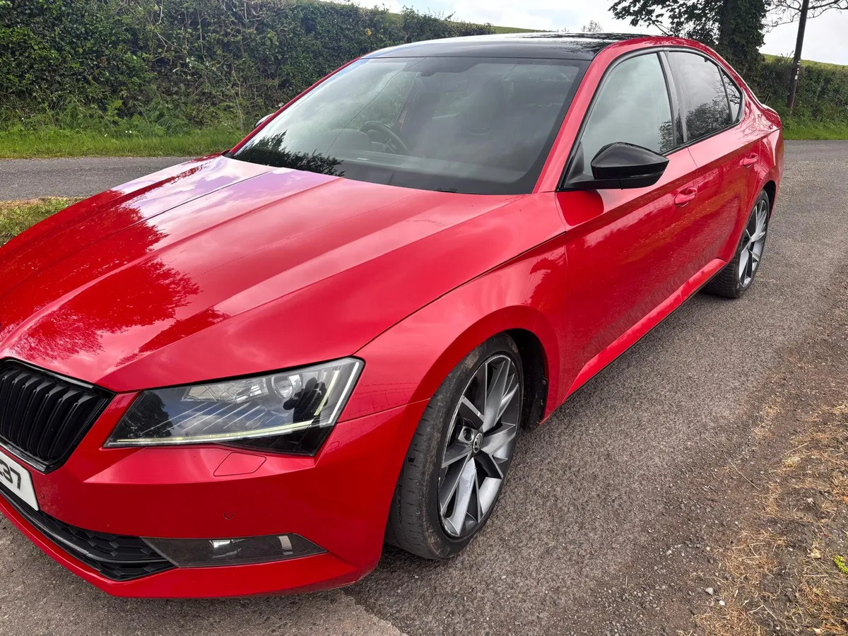 Skoda Superb 2019 - Image 2