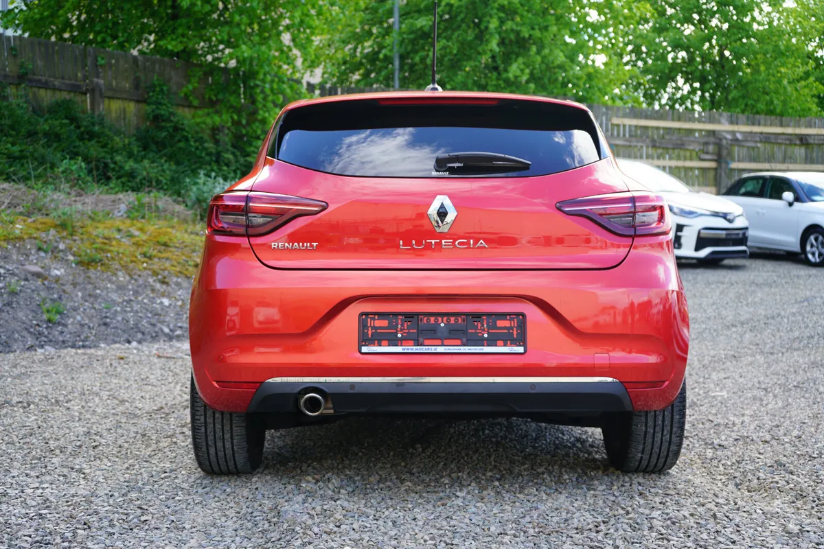 2021 Renault Clio Lutecia - Image 6