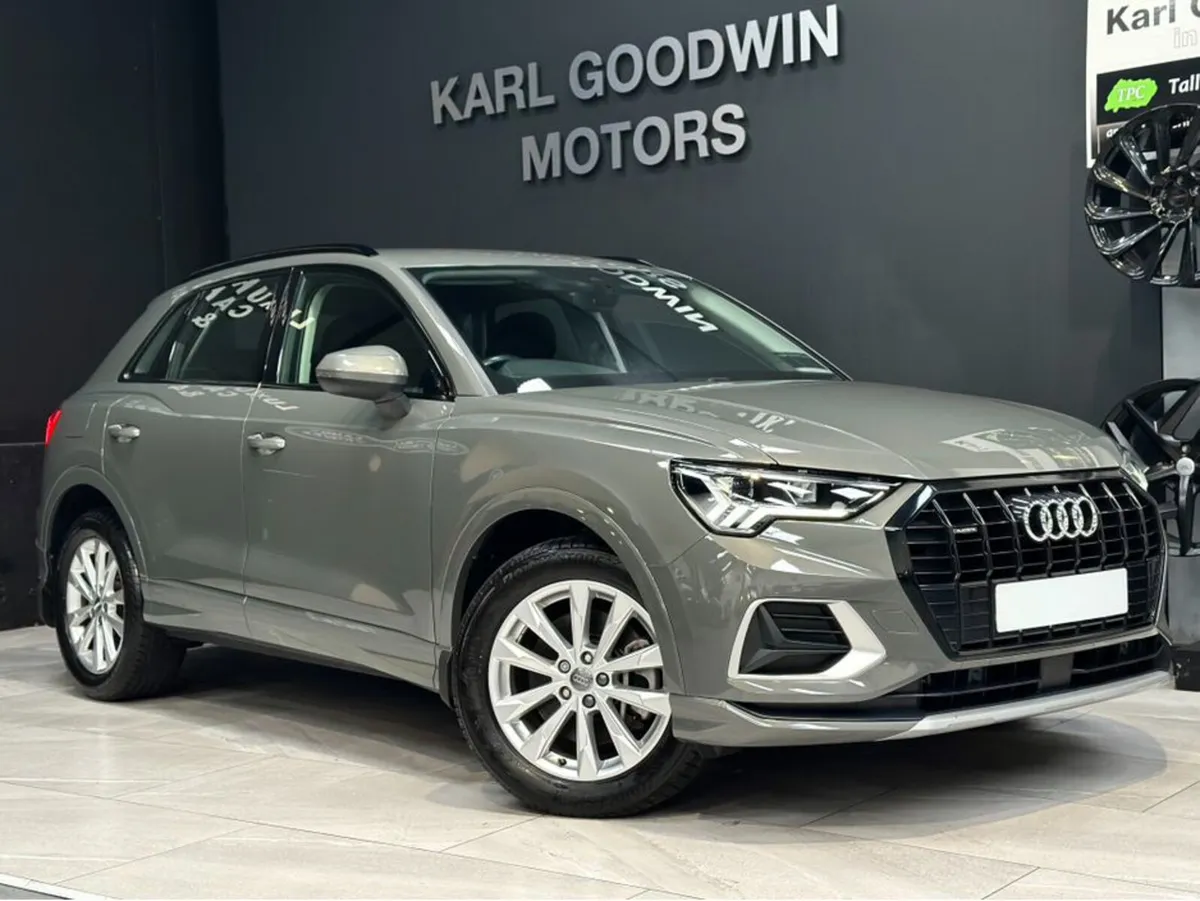 SPORT 2.0i TFSI QUATTRO LOW MILEAGE - Image 1