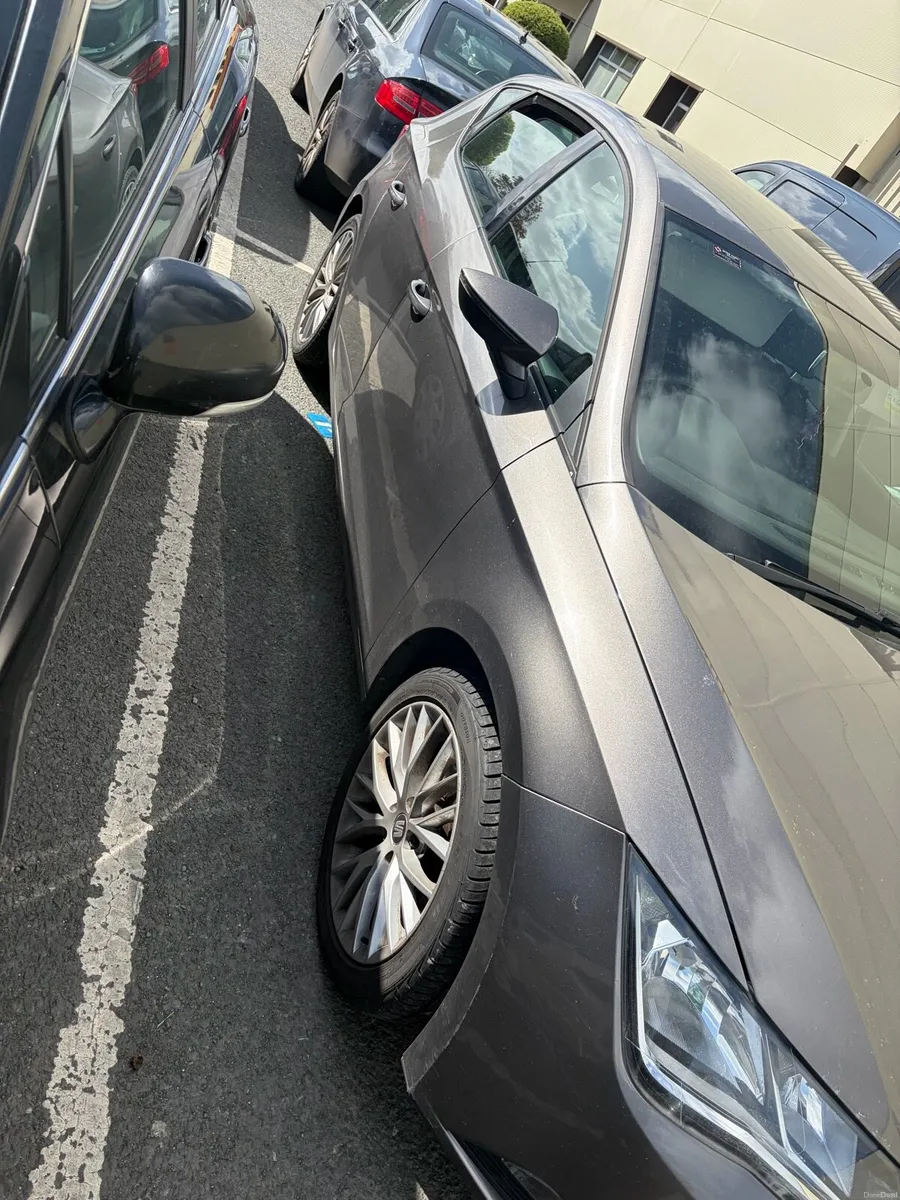 Seat Leon - Image 2