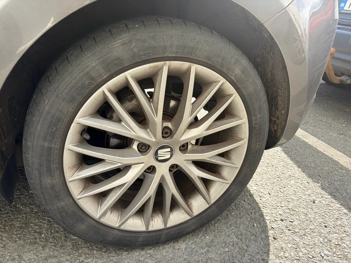 Seat Leon - Image 4