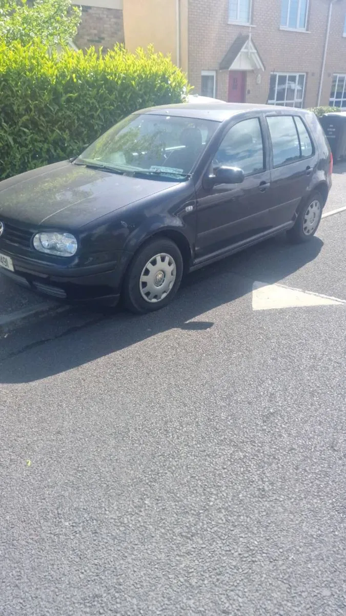 Volswagen Golf - Image 1