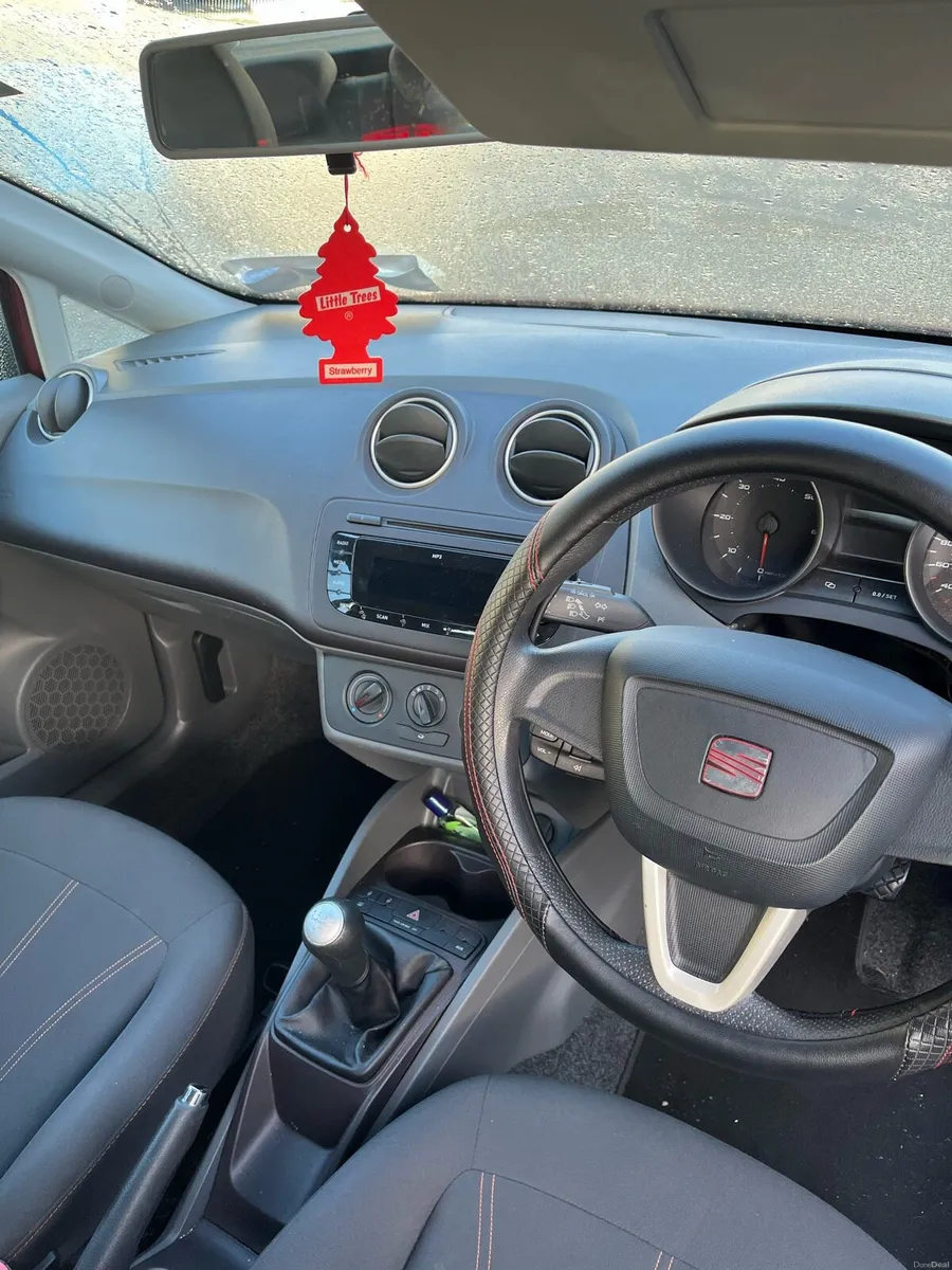 2011 Seat Ibiza - Image 2
