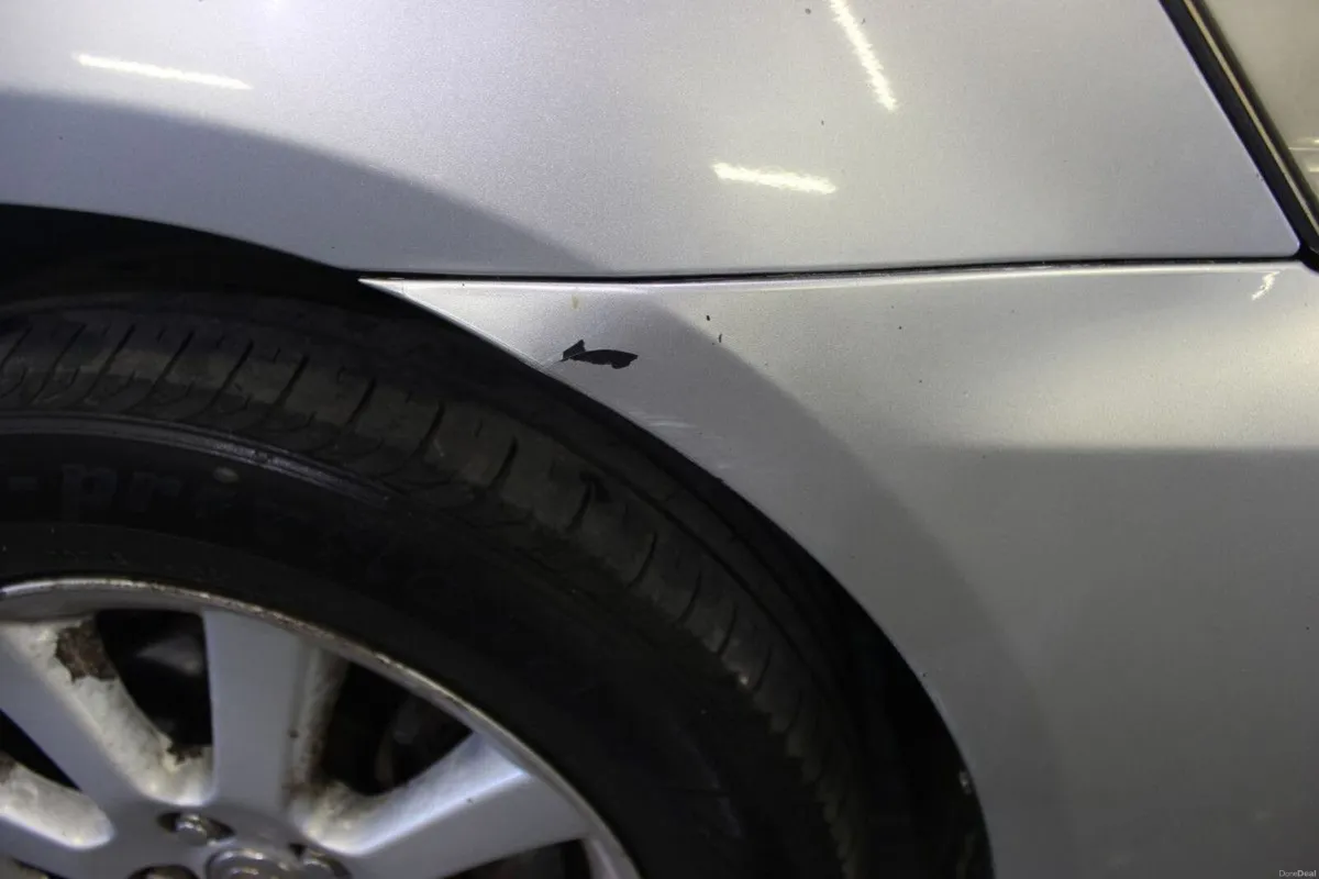 Toyota Avensis 2.0 VVT-i 7STR Luna (TENDER 24) (EN - Image 3