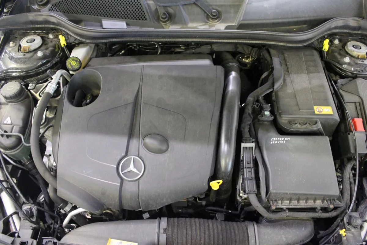 Mercedes-Benz A-Class A 180 CDI BlueEFFICIENCY URB - Image 4