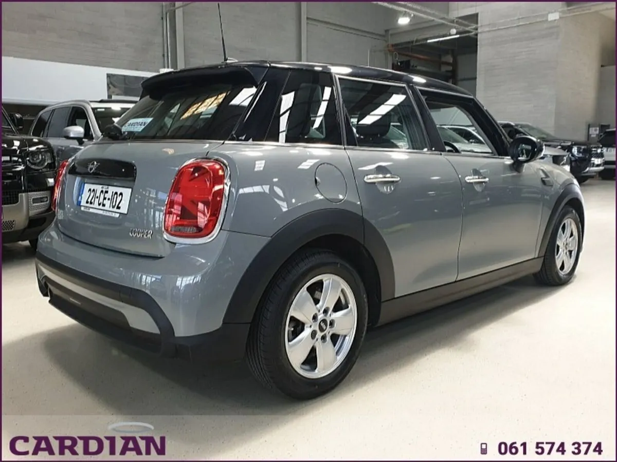 Mini Cooper Cooper Classic 4 Door - Image 5