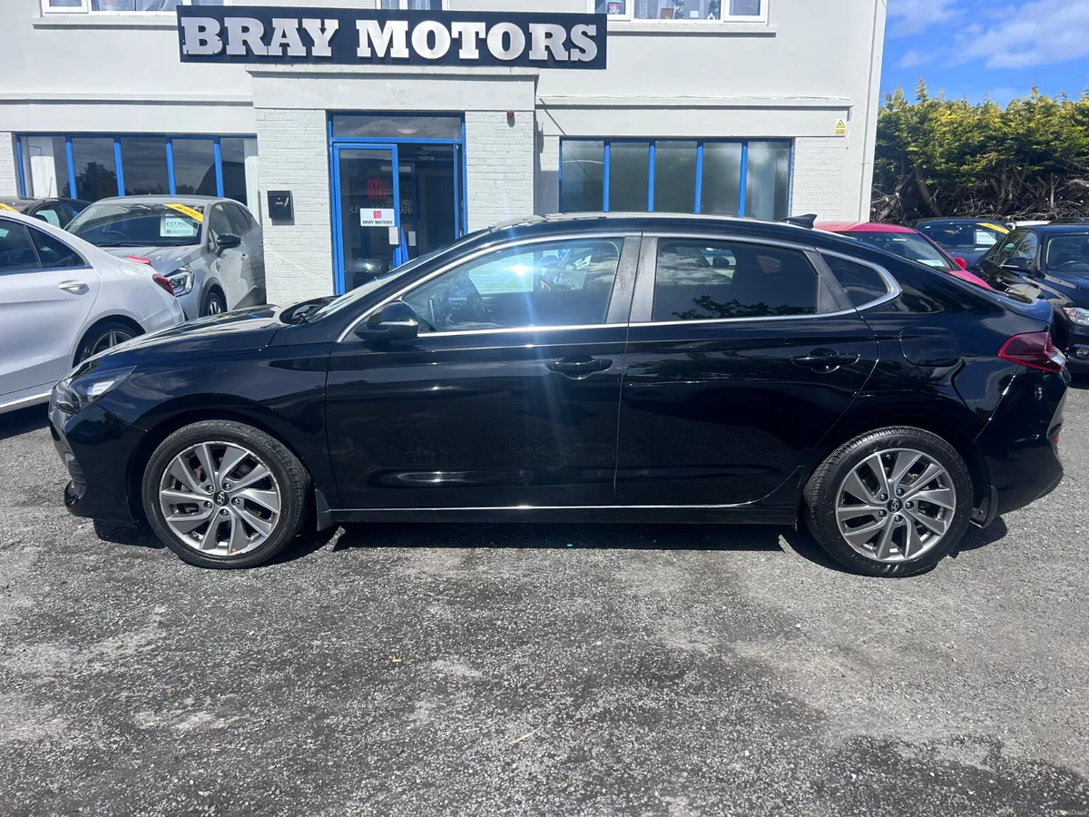 2018 HYUNDAI I30 1.0 PETROL FASTBACK SALOON - Image 3