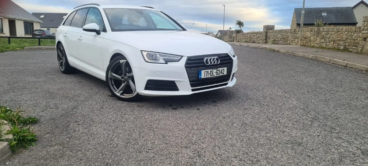 2017 Audi A4 Avant 2.0 TDI Ultra SE - Image 1