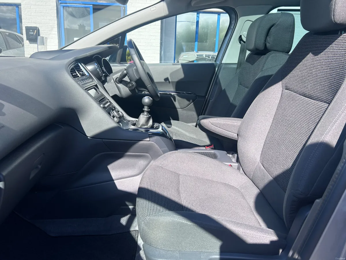 2015 PEUGEOT 5008 1.6HDI 7 SEATER VERY LOW KMS - Image 4