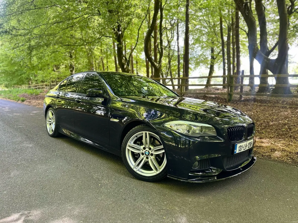 BMW 520 M SPORT - Image 1