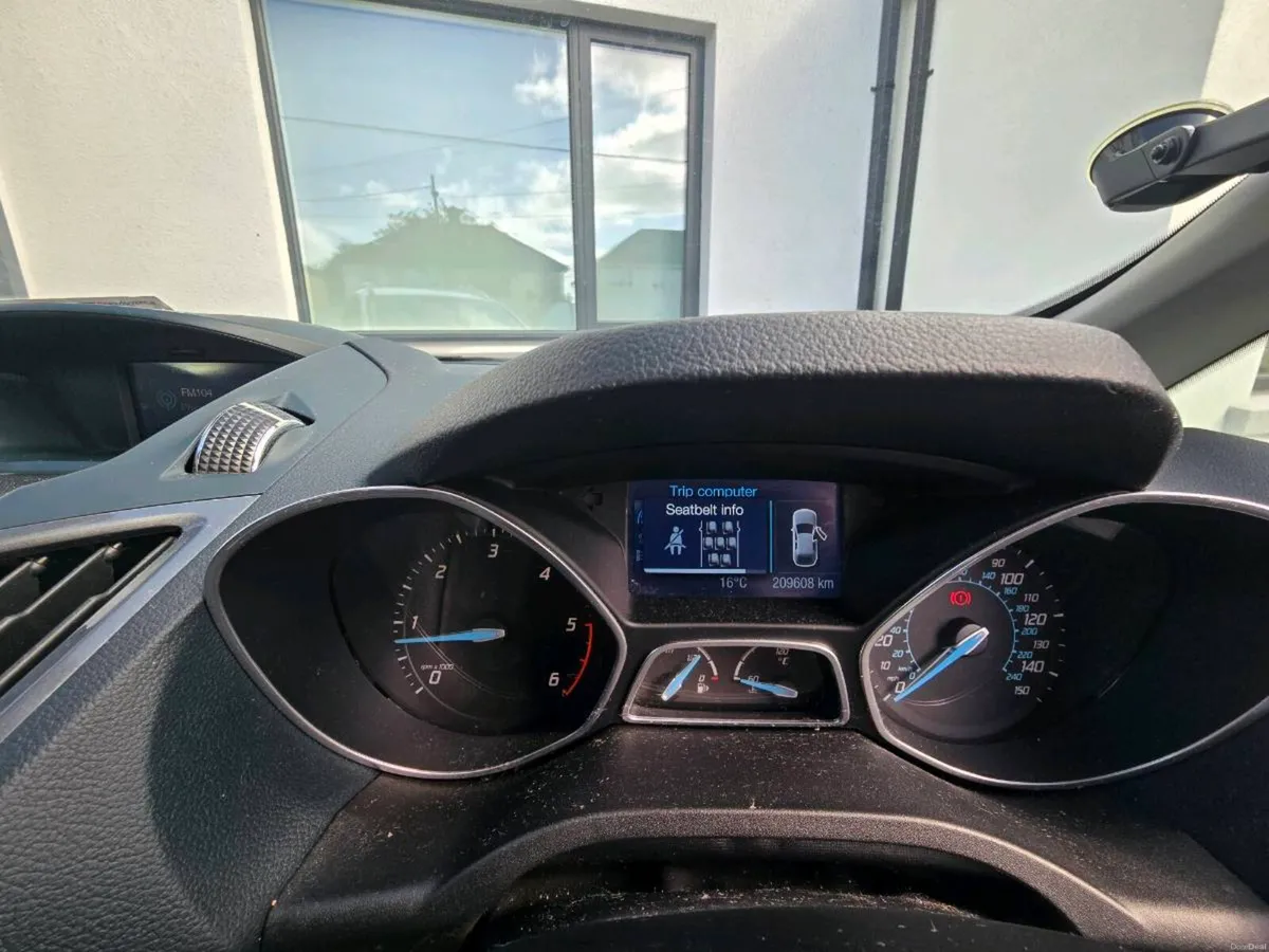 Grand Ford C-Max 1.6 TDCI Titanium - Image 4