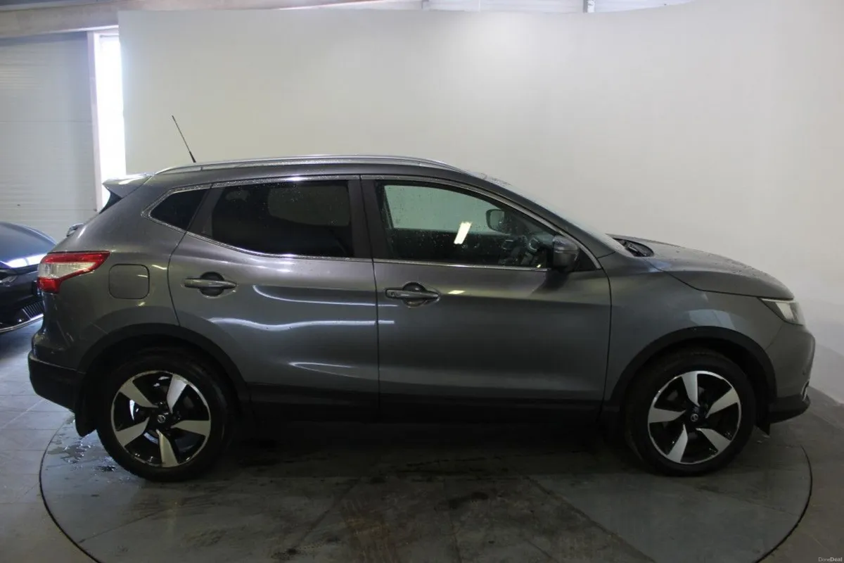 Nissan Qashqai 1.2 PET SV PREMIUM (TENDER 21) - Image 3