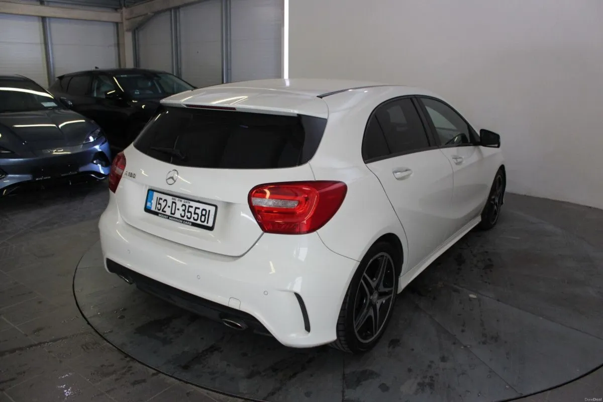 Toyota Auris 1.2 D4-T 5Dr Sol (TENDER19) - Image 4