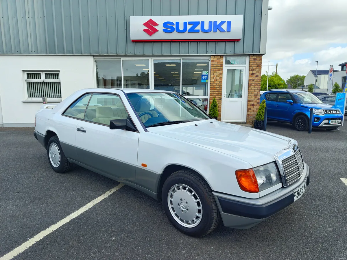 Mercedes-Benz w124 300ce - Image 2